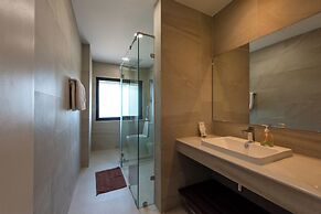 Monlada Khaoyai