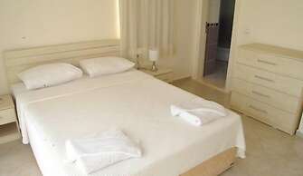 Turquoise Residence 3 Bedrooms with Pool