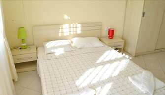 Turquoise Residence 3 Bedrooms with Pool