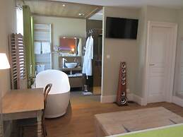 Le Relais des Deux Tours