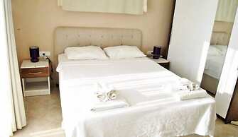 Turquoise Residence 4 Bedrooms Villa