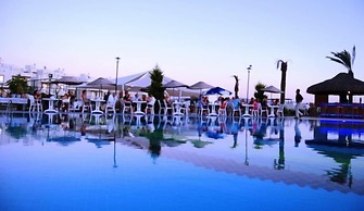 Turquoise Residence 4 Bedrooms Villa