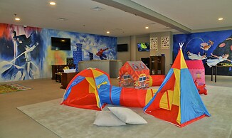 Mantis EPIC Hotel & Suites