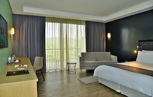 Mantis EPIC Hotel & Suites