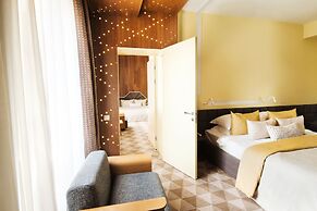 Riviera Wellness Resort