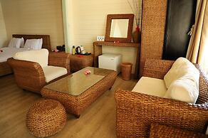 Itsandra Beach Hotel & Resort