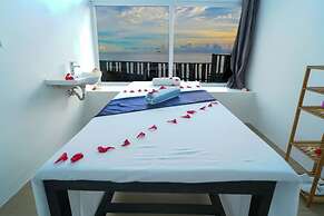 Itsandra Beach Hotel & Resort