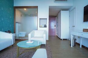 Itsandra Beach Hotel & Resort