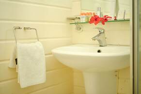 Itsandra Beach Hotel & Resort