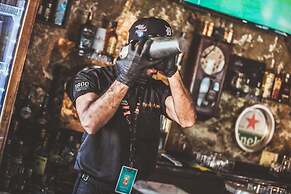 The Clock Hostel And Suites