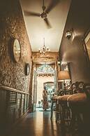 The Clock Hostel And Suites