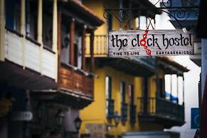 The Clock Hostel And Suites