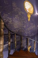 The Clock Hostel And Suites