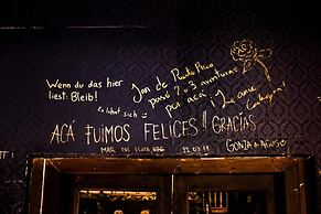 The Clock Hostel And Suites