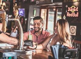 The Clock Hostel And Suites