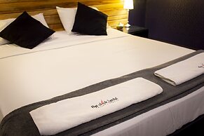 The Clock Hostel And Suites