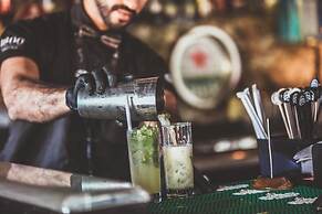 The Clock Hostel And Suites