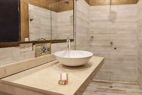 The Clock Hostel And Suites