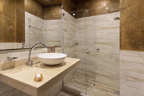 The Clock Hostel And Suites