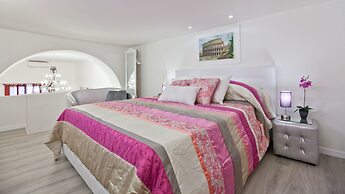 Rental In Rome Colour Colosseum Loft