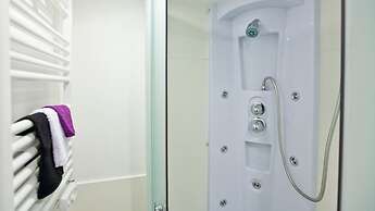 Rental In Rome Colour Colosseum Loft