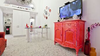 Rental In Rome Colour Colosseum Loft