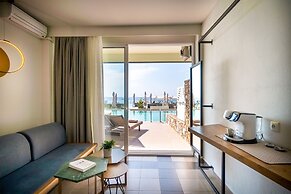 Hotel Blue Dream Palace Tripiti Resort