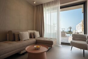 Hotel Blue Dream Palace Tripiti Resort