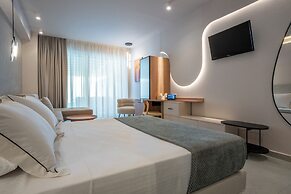 Hotel Blue Dream Palace Tripiti Resort