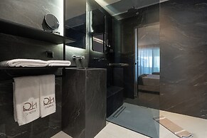 Hotel Blue Dream Palace Tripiti Resort