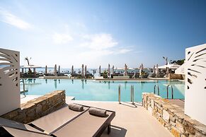 Hotel Blue Dream Palace Tripiti Resort