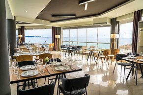 Hotel Blue Dream Palace Tripiti Resort