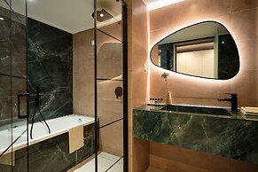 Hotel Blue Dream Palace Tripiti Resort