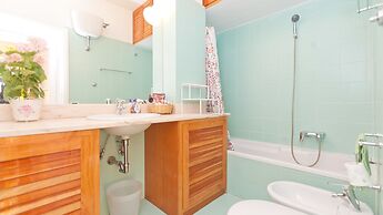 Rental In Rome Pateras Flower