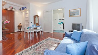 Rental In Rome Pateras Flower