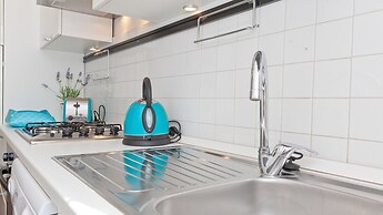 Rental In Rome Pateras Flower