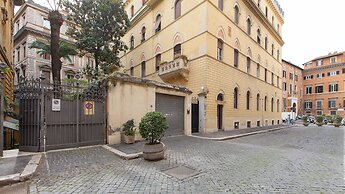 Rental In Rome Portico Ottavia Garden