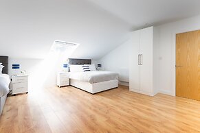 Skyvillion Tower Points - Tower Point Lovely apartment in Enfield Lond