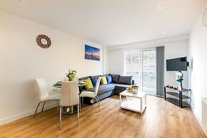 Skyvillion Tower Points - Tower Point Lovely apartment in Enfield Lond