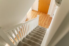 Skyvillion Tower Points - Tower Point Lovely apartment in Enfield Lond