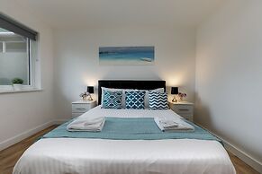 Skyvillion Tower Points - Tower Point Lovely apartment in Enfield Lond