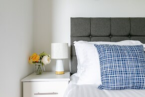 Skyvillion Tower Points - Tower Point Lovely apartment in Enfield Lond