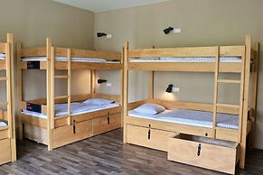 Falling Lakes Hostel