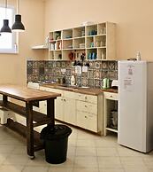 Falling Lakes Hostel