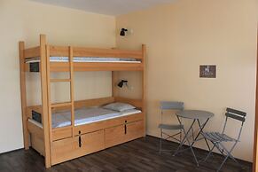 Falling Lakes Hostel