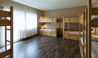 Falling Lakes Hostel