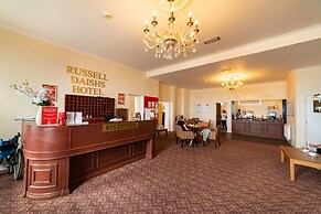 Russell Hotel