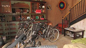 Hostal Valle Mistral - Hostel