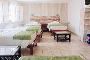 Hostal Valle Mistral - Hostel