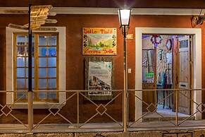 Hostal Valle Mistral - Hostel